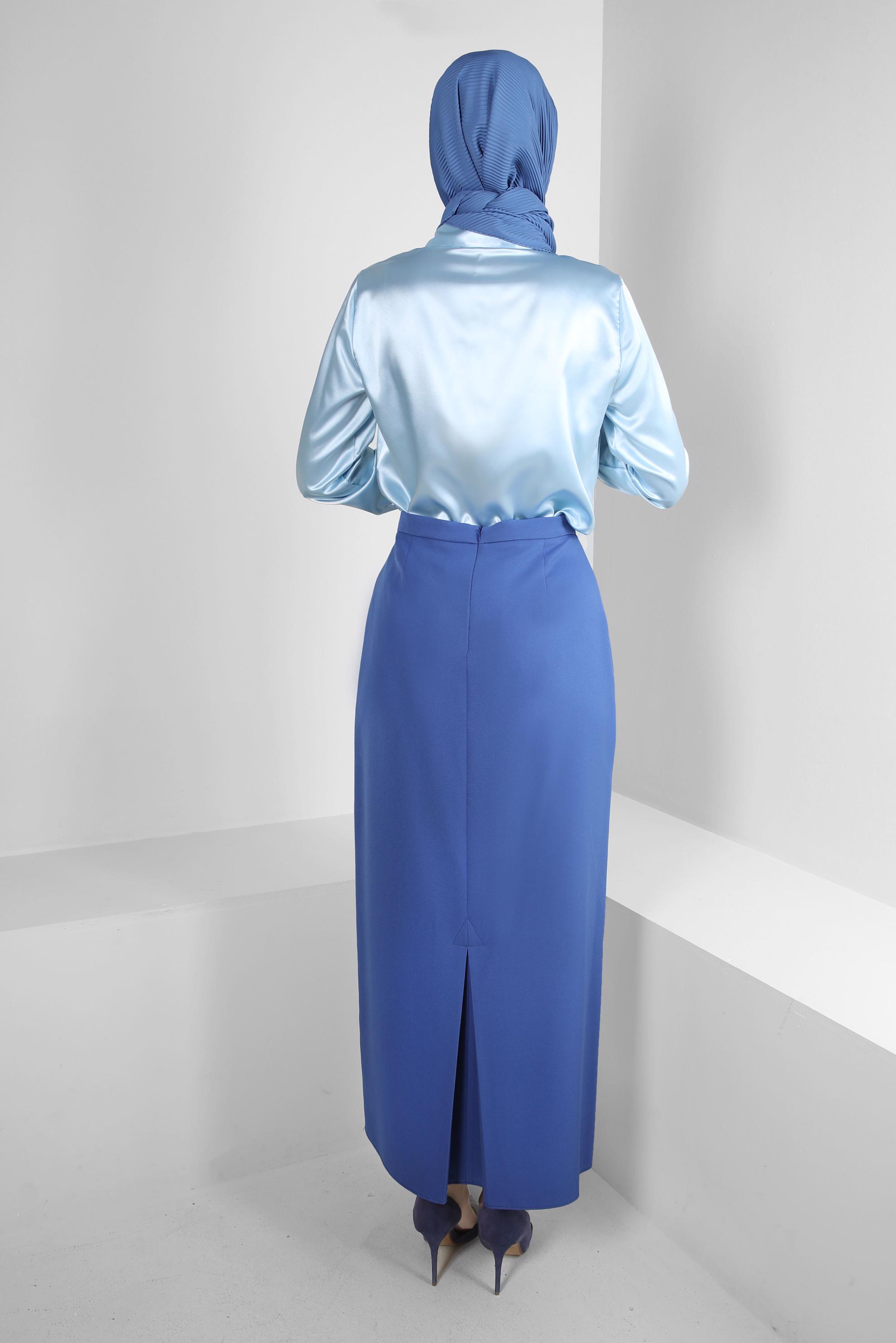 Vêtements hijab BLEU BLOUSE EN SATIN À BOUTONS 43755
